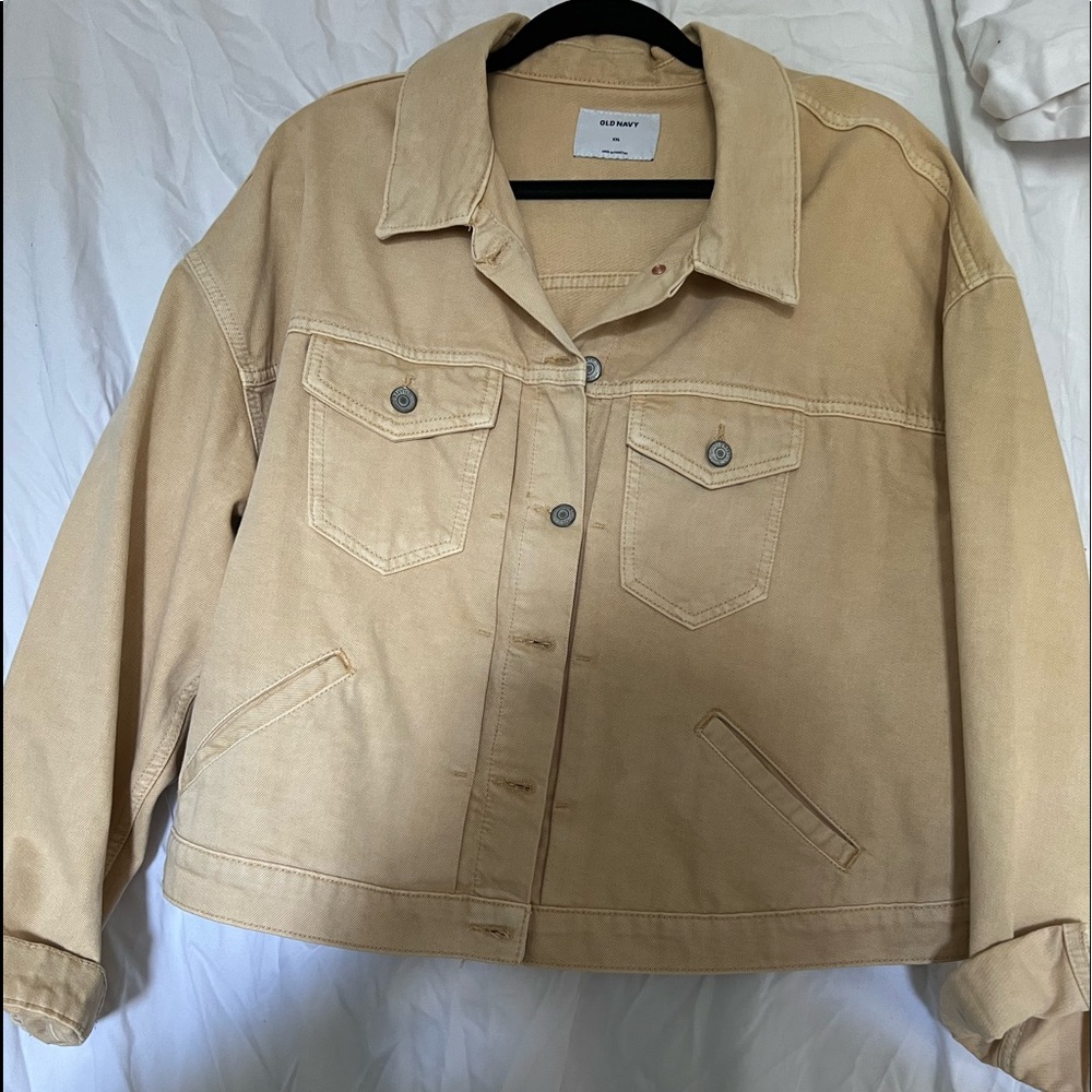 Old Navy Demin Jacket. Size: XXL